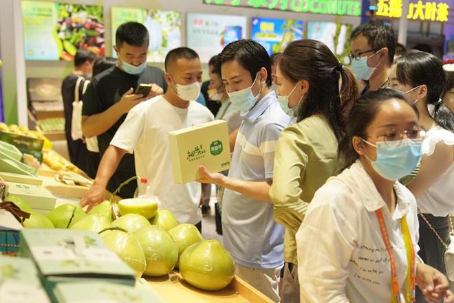 消博看澄迈:特色产品同台绽放 坚守品质做强品牌
